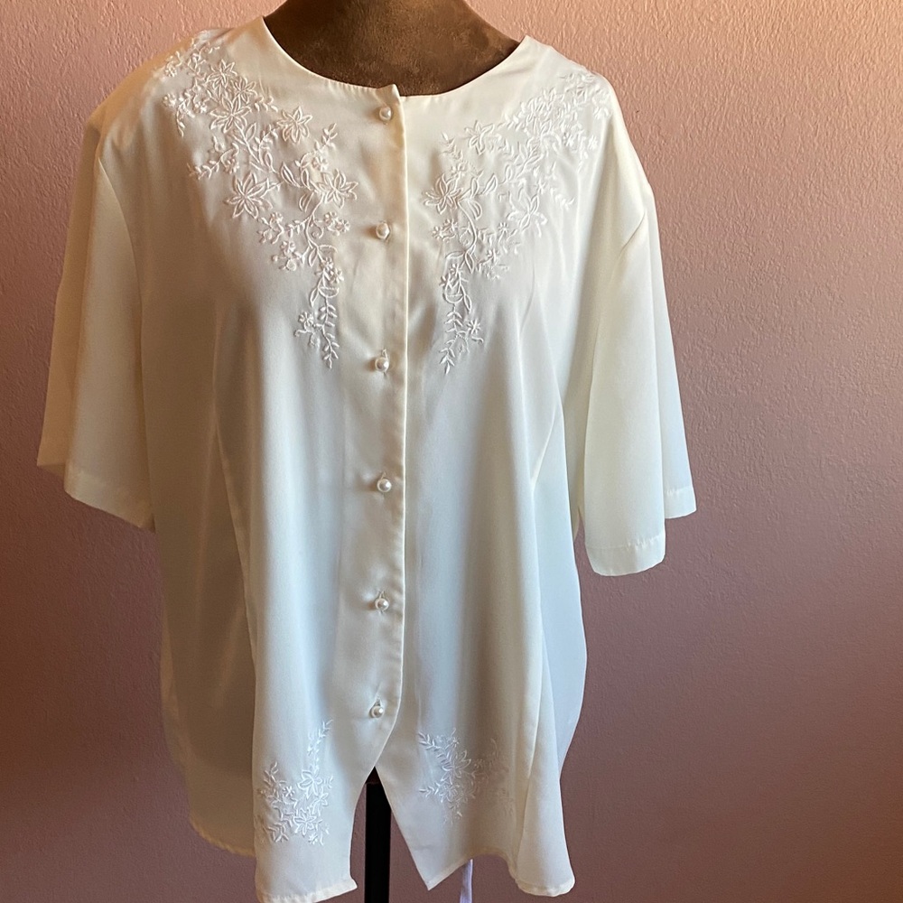 TR BENTLEY Chic Cream  Embroidered Women's Blouse